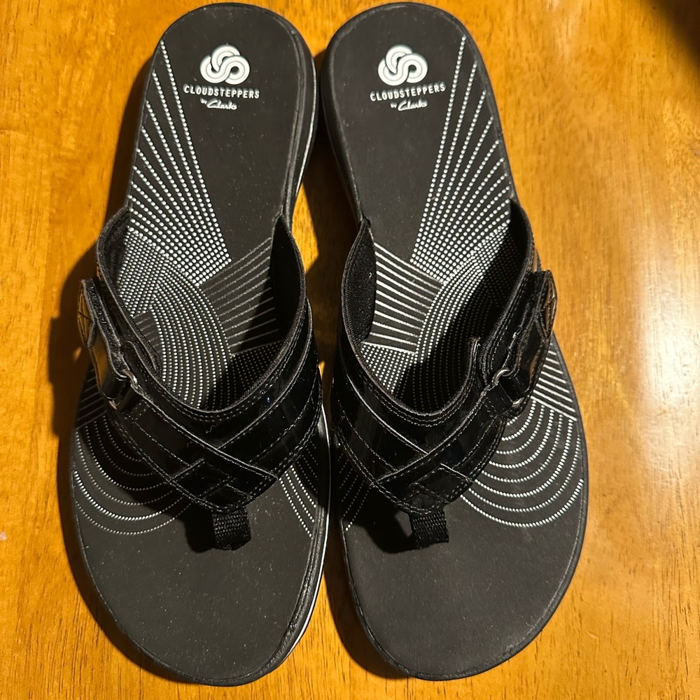 Clarks Breeze Sea Black Patent Sandals